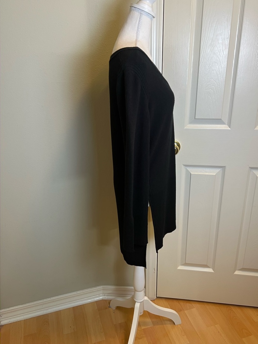 FREE PEOPLE Criss-Cross Tunic Sweater - Picture 10 of 15